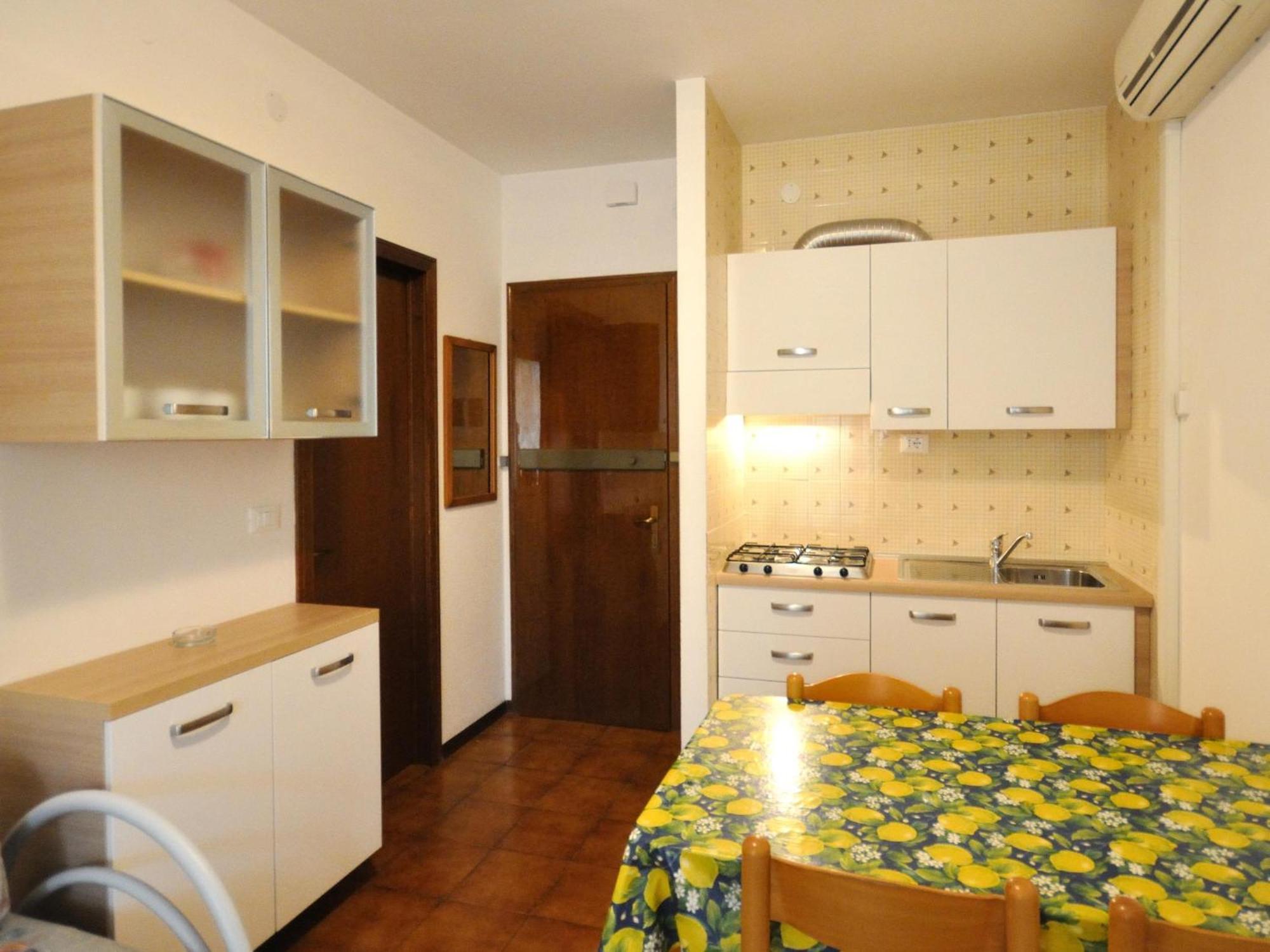 Apartment In Bibione Near Sea Beach Eksteriør billede